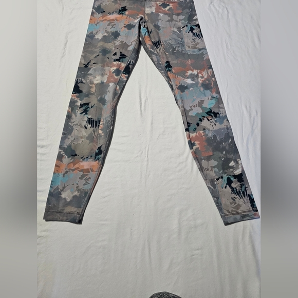 Lululemon Align High Rise - Picture 3 of 13